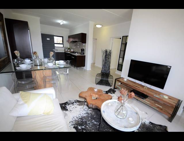 3 BEDROOM APARTMENT TO LET IN FOURWAYS